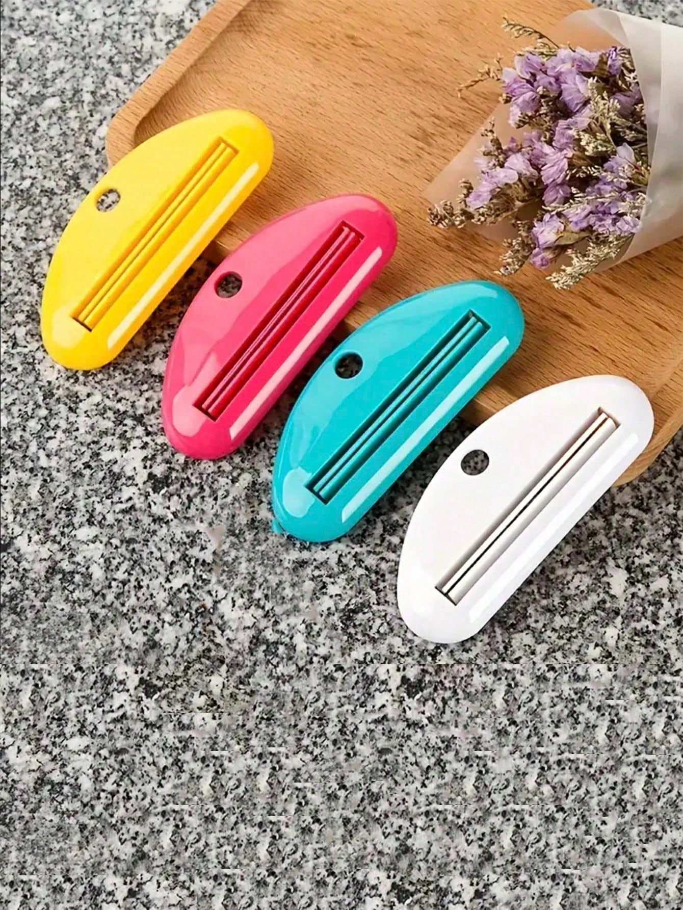 A Multi-Color Manual Plastic T - Home Essentials Bathroom Accessories avis et prix